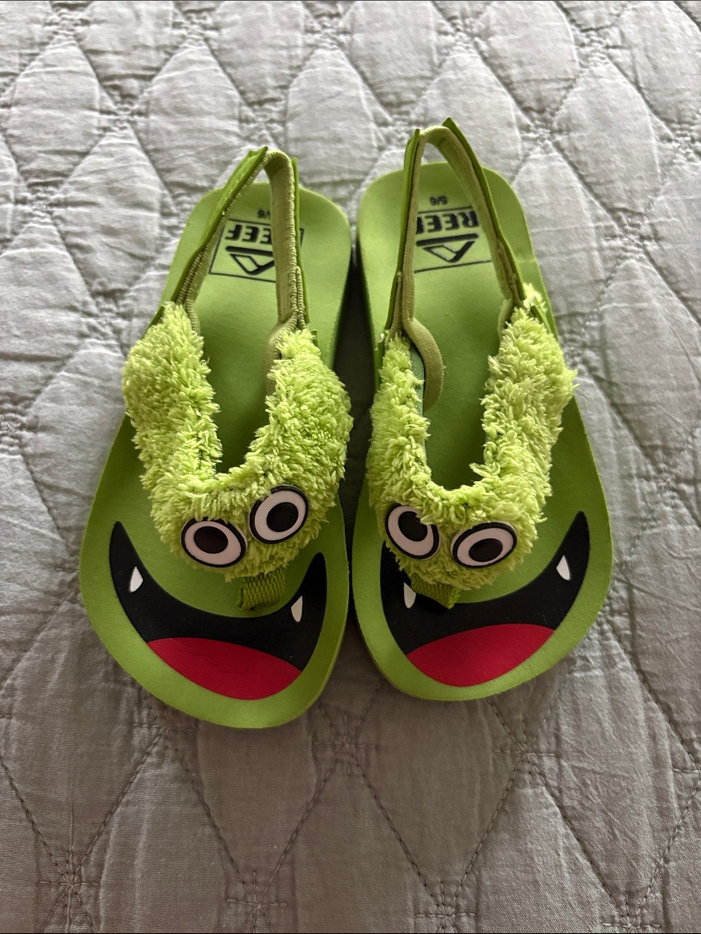 Reef Kids Lime Green Monster Slingback Sandals 5/6